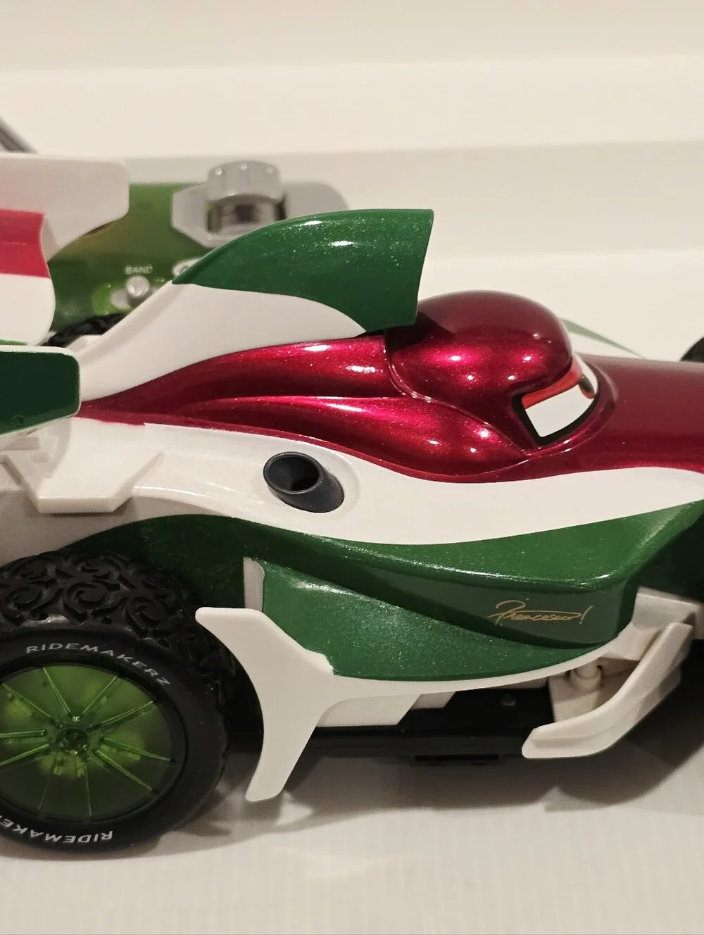 Disney Pixar Cars Ridemakerz Classic Francesco Bernoulli RC